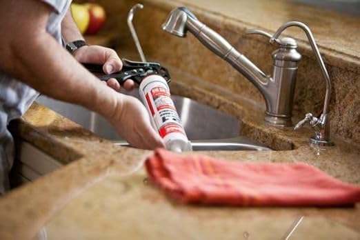 Lepage 2in1 Seal & Bond Sealant Flexible & Water Resistant - 295 ml Cartridge
